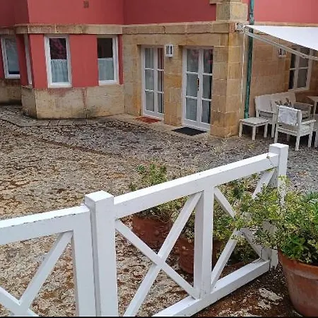 Piso Con Encanto Bajo El Capricho De Gaudi,