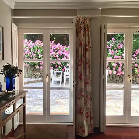 Piso Con Encanto Bajo El Capricho De Gaudi, Appartement